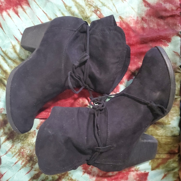 MIA Ankle Boots - Picture 4 of 7